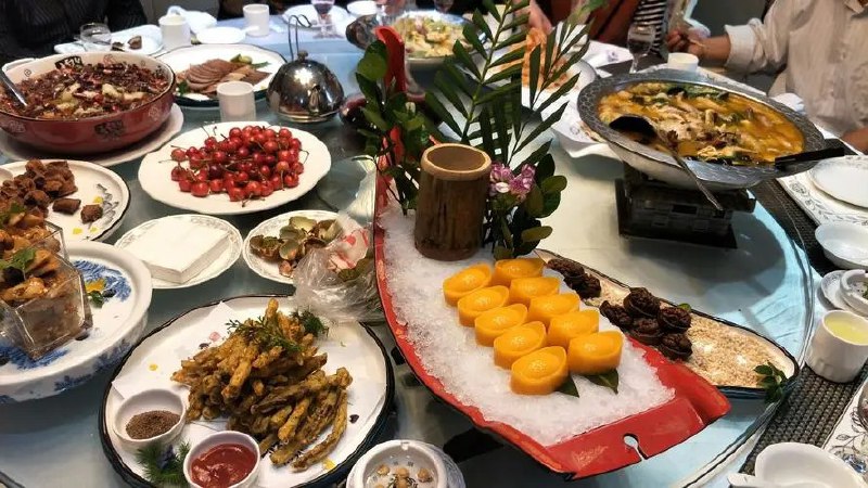 名称：厨艺快速提升  国宴大师教做菜（120道各系菜合集）描述：由三位顶级国宴大师精心编制的烹饪教程