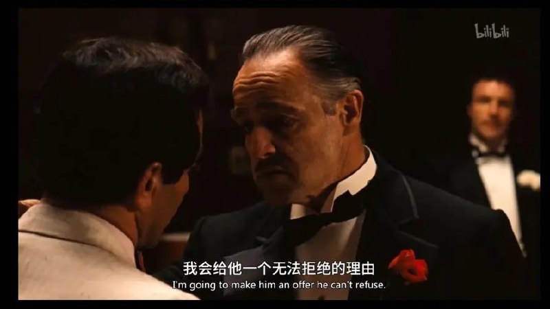 名称：高分经典《教父》三部曲 4K REMUX蓝光原盘 外挂中英字幕 260G描述：40年代的美国，“教父”维托·柯里昂（马龙·白兰度 饰）是黑手党柯里昂家族的首领，带领家族从事非法的勾当，但同时他也是许多弱小平民的保护神，深得人们爱戴