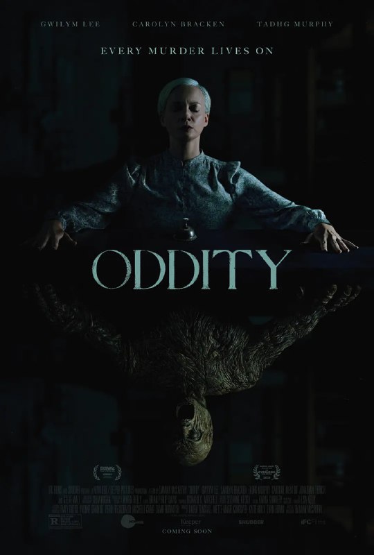 名称：咒物寻凶 Oddity (2024)描述：丹妮原本和丈夫泰德正在翻修偏僻的乡间别墅，却在此地惨遭杀害，所有人都怀疑是当地精神病院的病人所为，因为泰德正是该院的一名医生